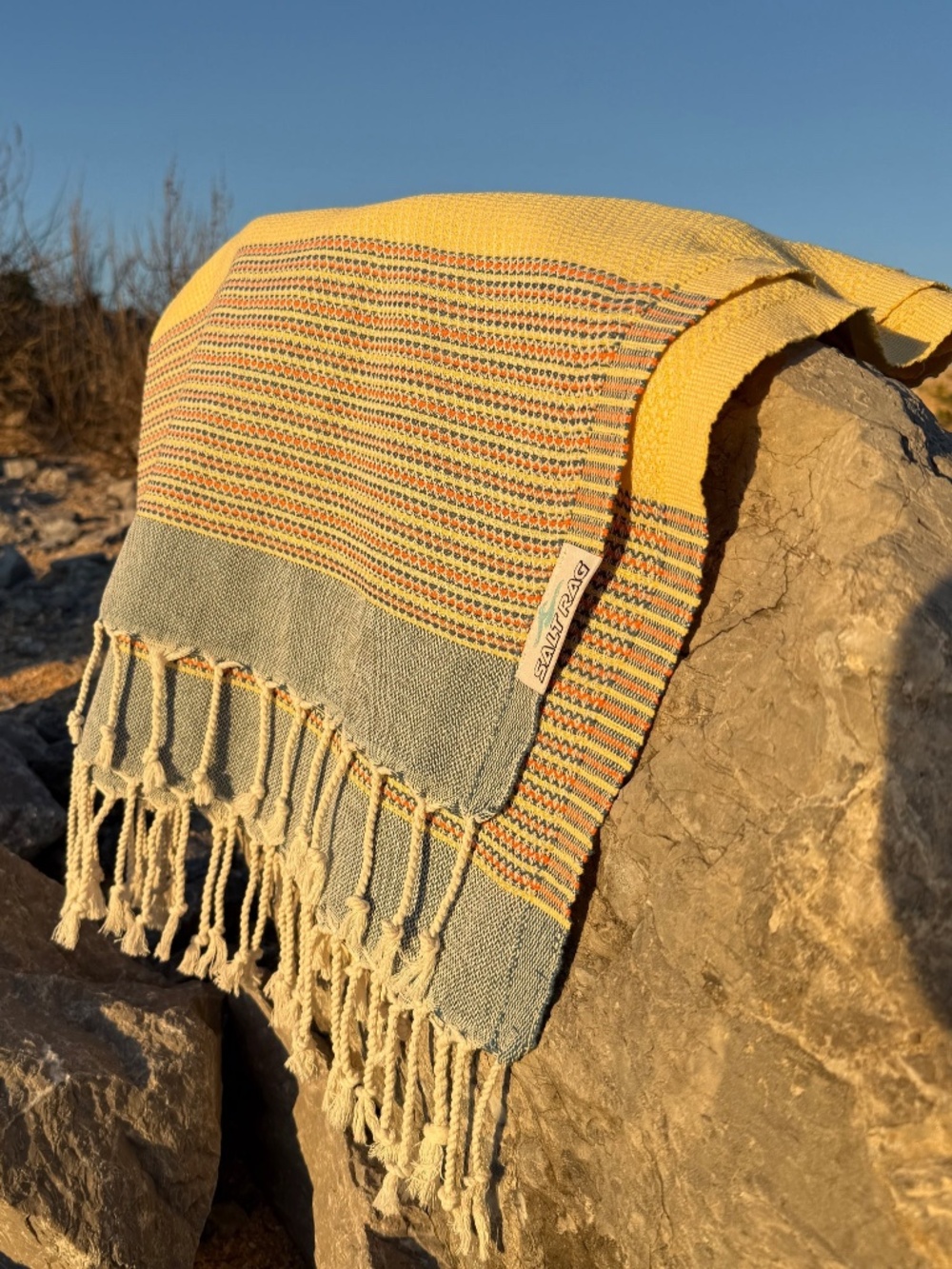 Angler Rag — Yellow Salt Rag™ Sand-Resistant Turkish Beach Towel - Picture 4 of 6